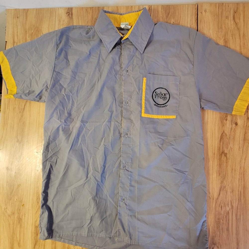 VTG Señor Frog Button Up Not Drunk Yet